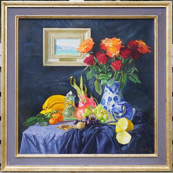 Roses in a ceramic vase and fruits