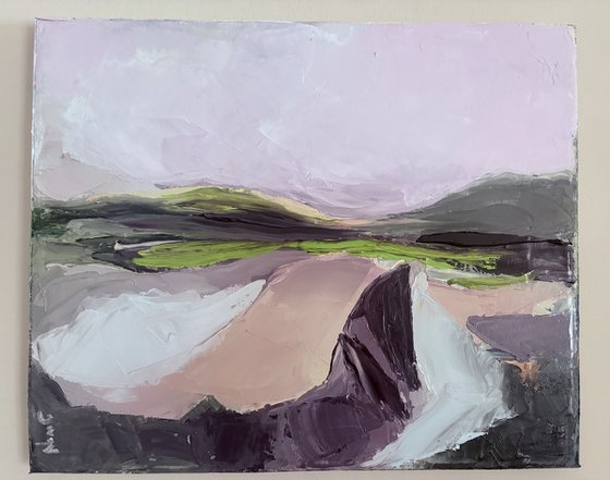 Silent abstract fields in Lavender and Earth