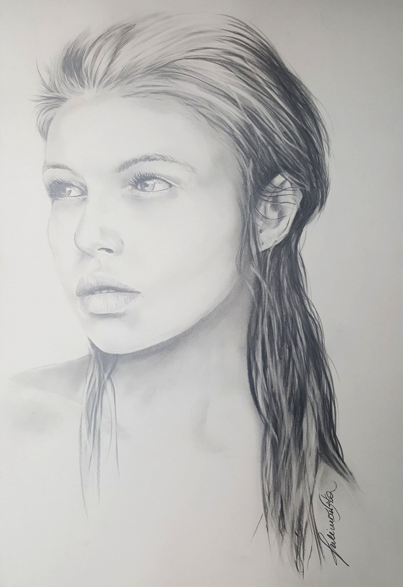 Portrait 4 by Maja Tulimowska - Chmielewska