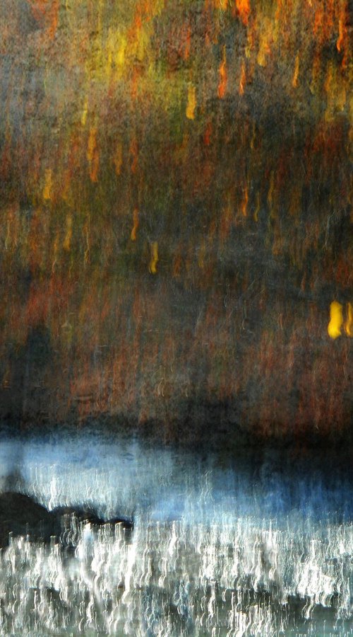 Et au milieu coule une rivière.... by Philippe berthier