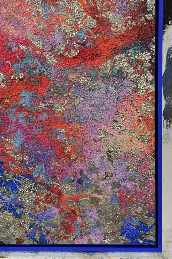 Blue &amp; Red Chestnut