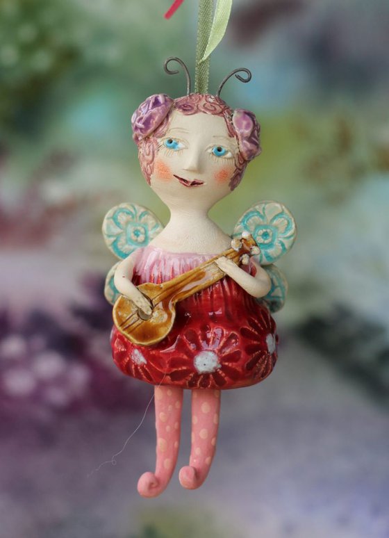 Mote (Moth)- fairy from the Midsummer Night's Dream Ceramic illustration project by Elya Yalonetski