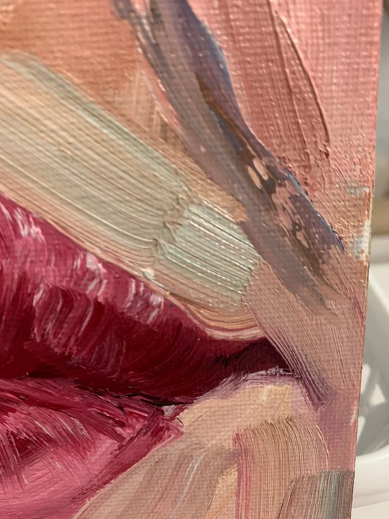 Pink lips.