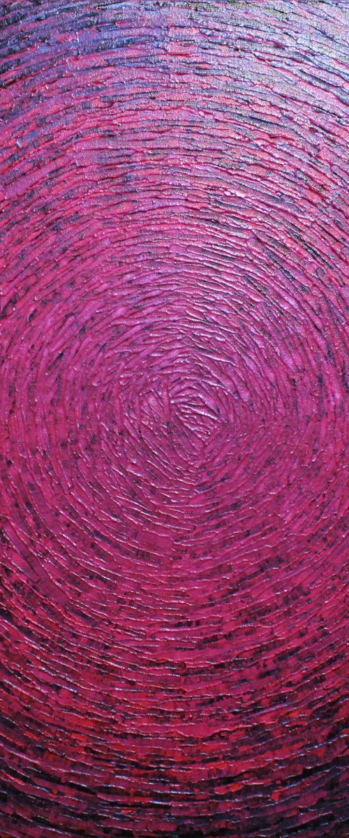 Iridescent gray pink shine by Jonathan Pradillon