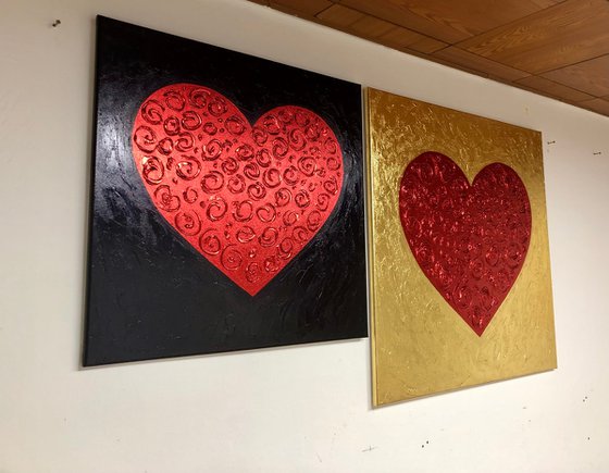 Red Heart on gold