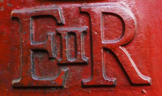 LONDON CLOSE-UP : Royal Mail (Limited edition  1/50) 12"X18"