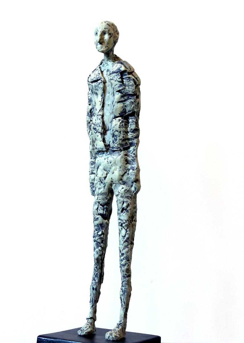 Standing man by Sol Vil