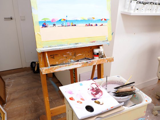 Umbrellas shoreline V9