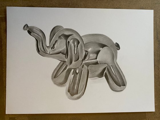 Balloon elephant