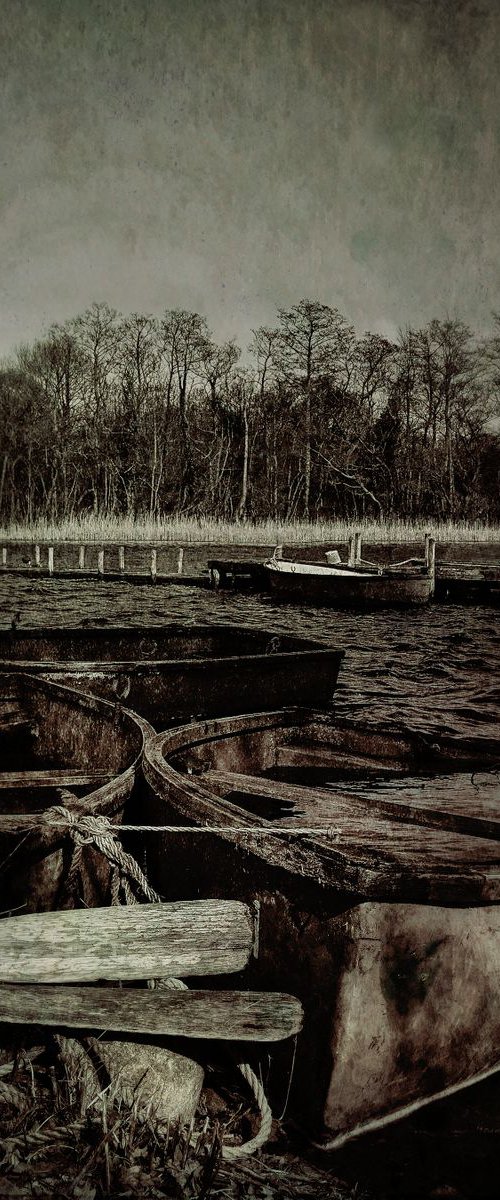 Sinking boat at the Jetty by Martin  Fry