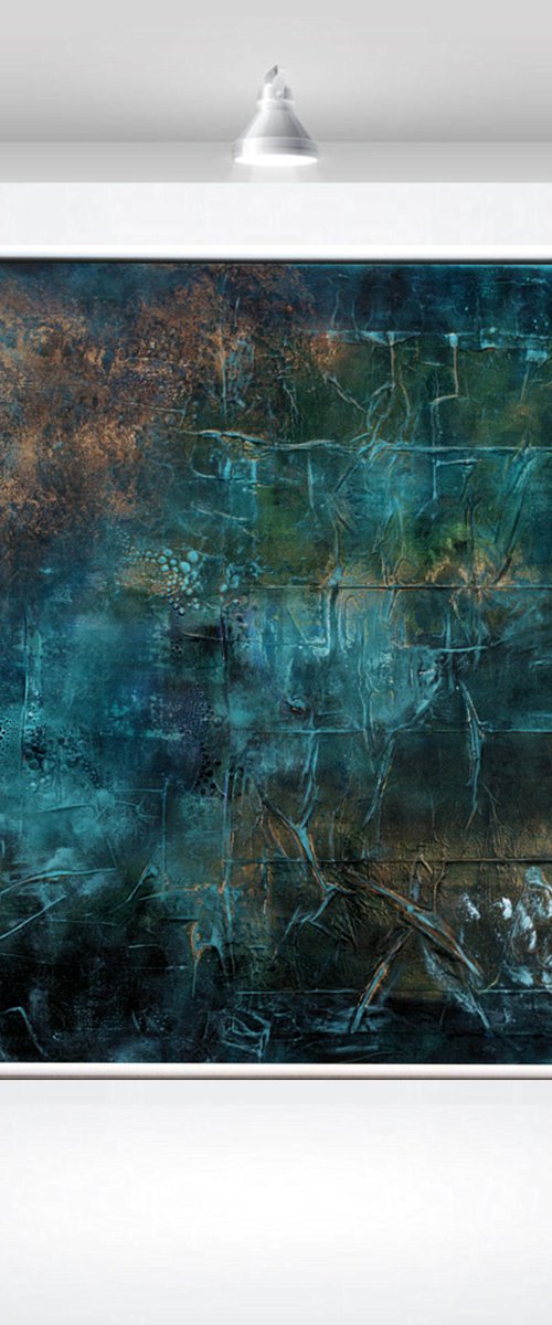 Golden Abyss by Edelgard Schroer