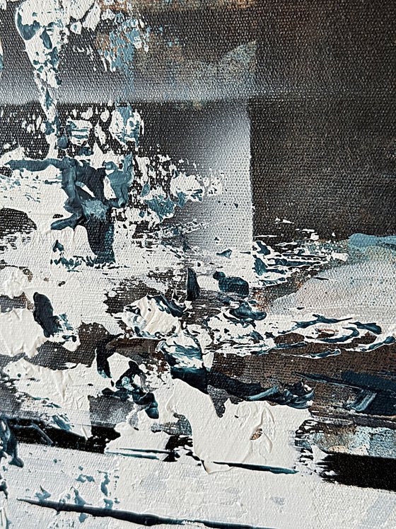 Measured Stillness. blue indigo