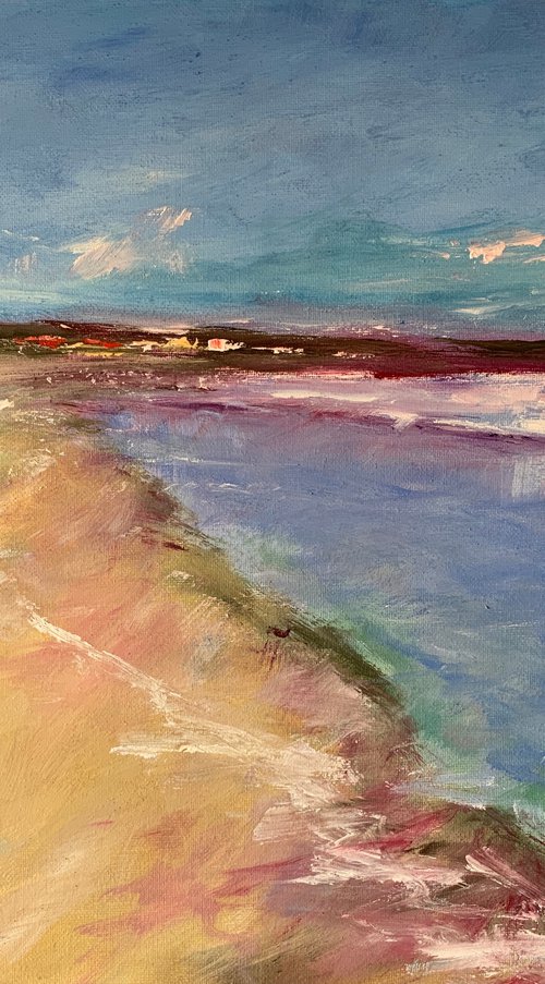 Filey Sands by Andrew Moodie