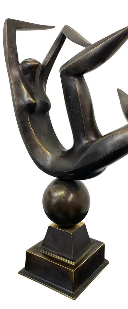 Levitation contemporary bronze sculpture by Veaceslav Jiglitski