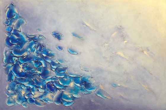 Iridescent Apogee