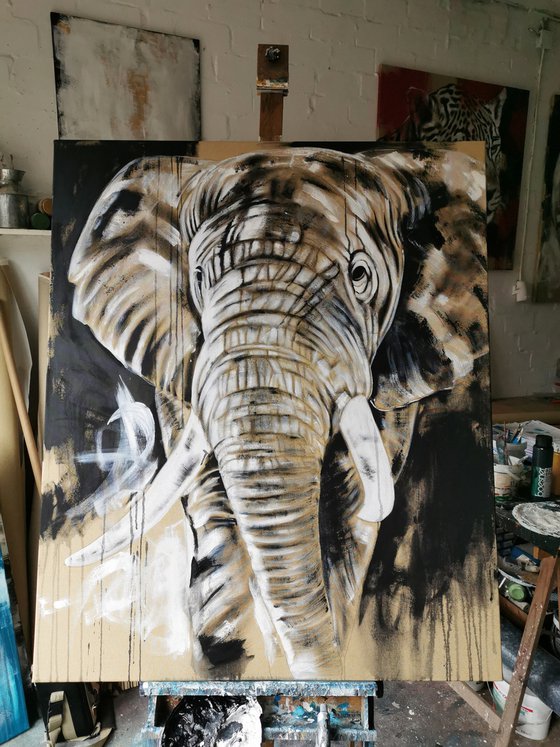 ELEPHANT #20 - Series 'One of the big five'