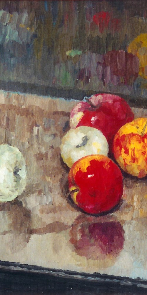 Apples by Lia Chechelashvili