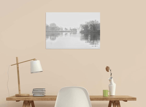 the river vibrations