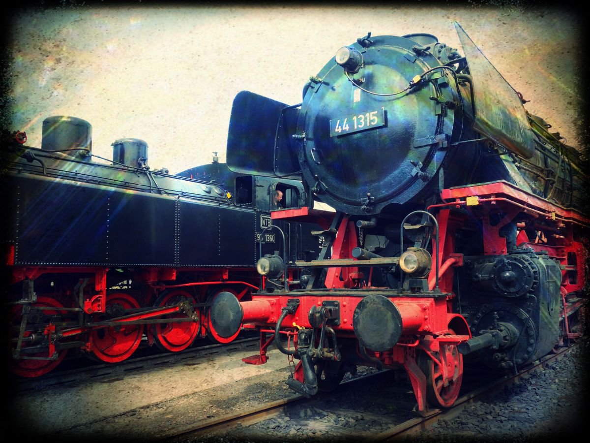 Old steam trains in the depot - print on canvas 60x80x4cm - 08374m5 by Kuebler