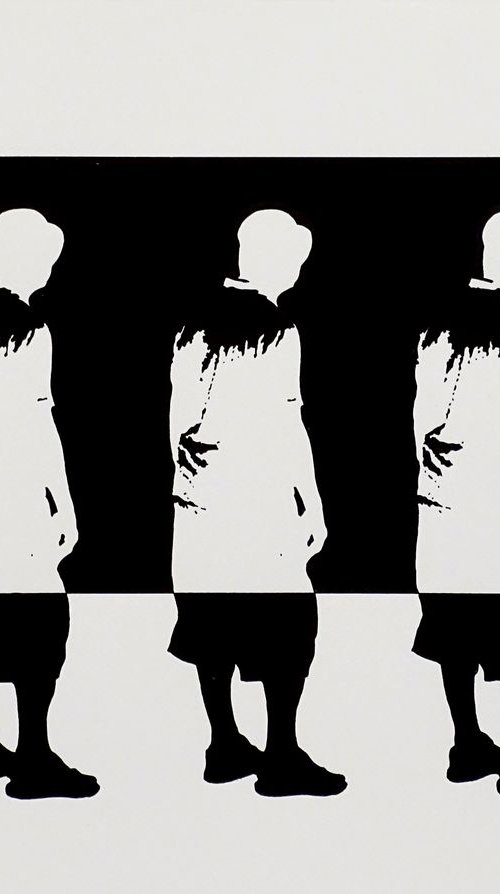 Three men Looking right -  Tehos by Tehos