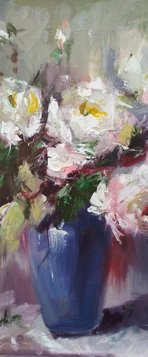 Still life with roses. by Andrej  Ostapchuk