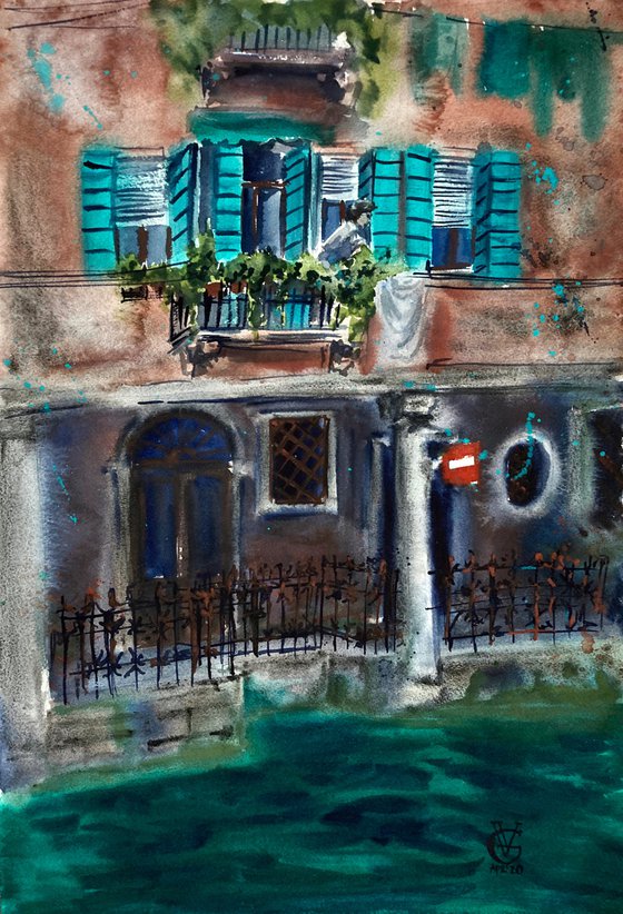 LAUNDRY IN VENICE