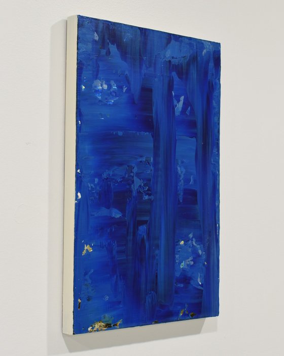 Blue, Unfolding