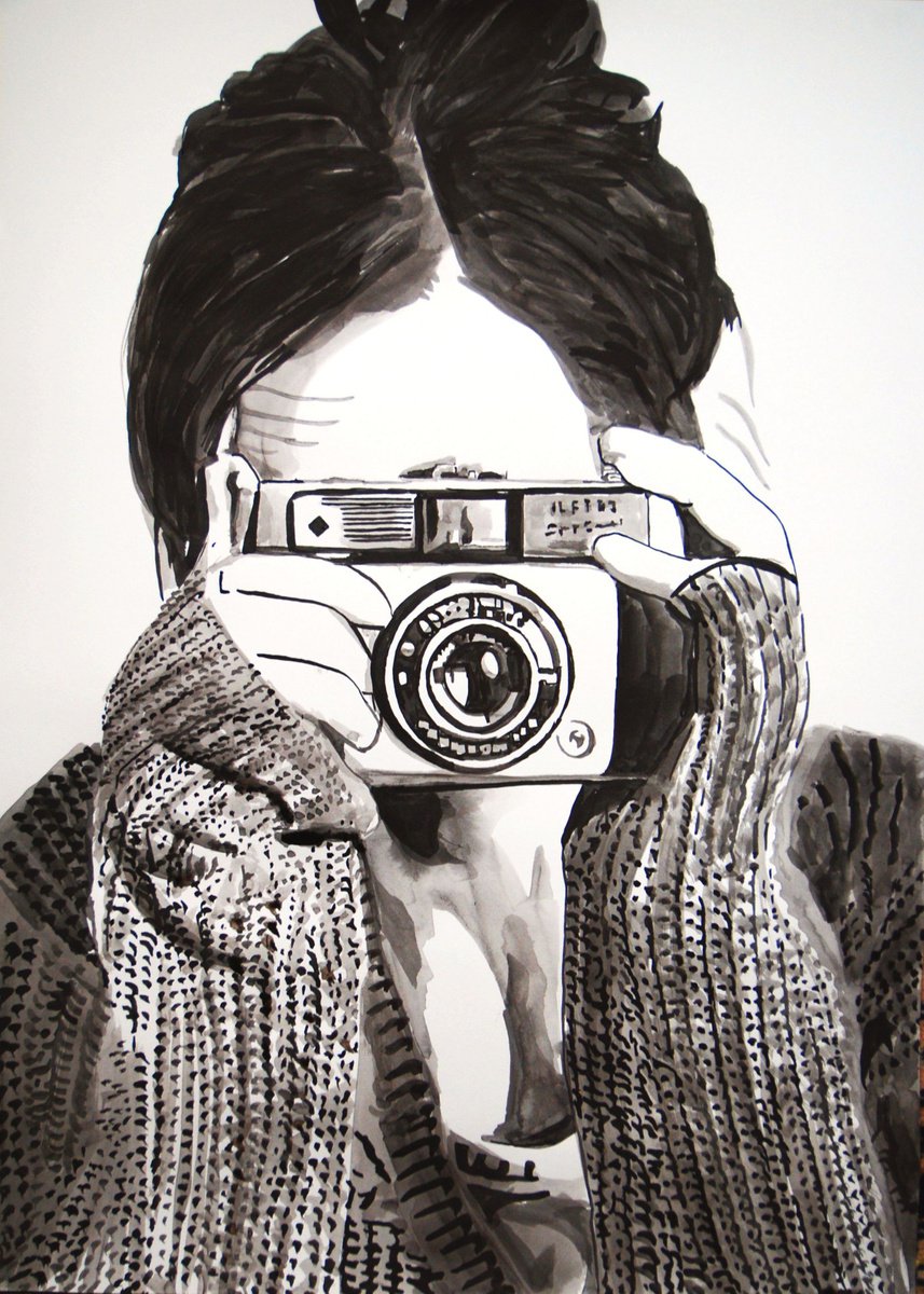 Girl with camera / 70 x 50 cm by Alexandra Djokic