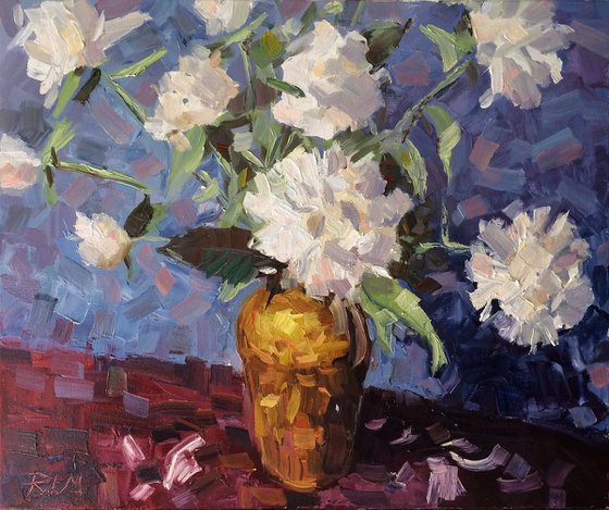 Bouquet in a golden vase