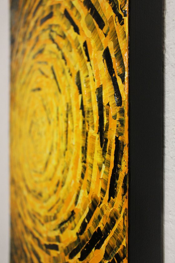 Fragmented yellow burst