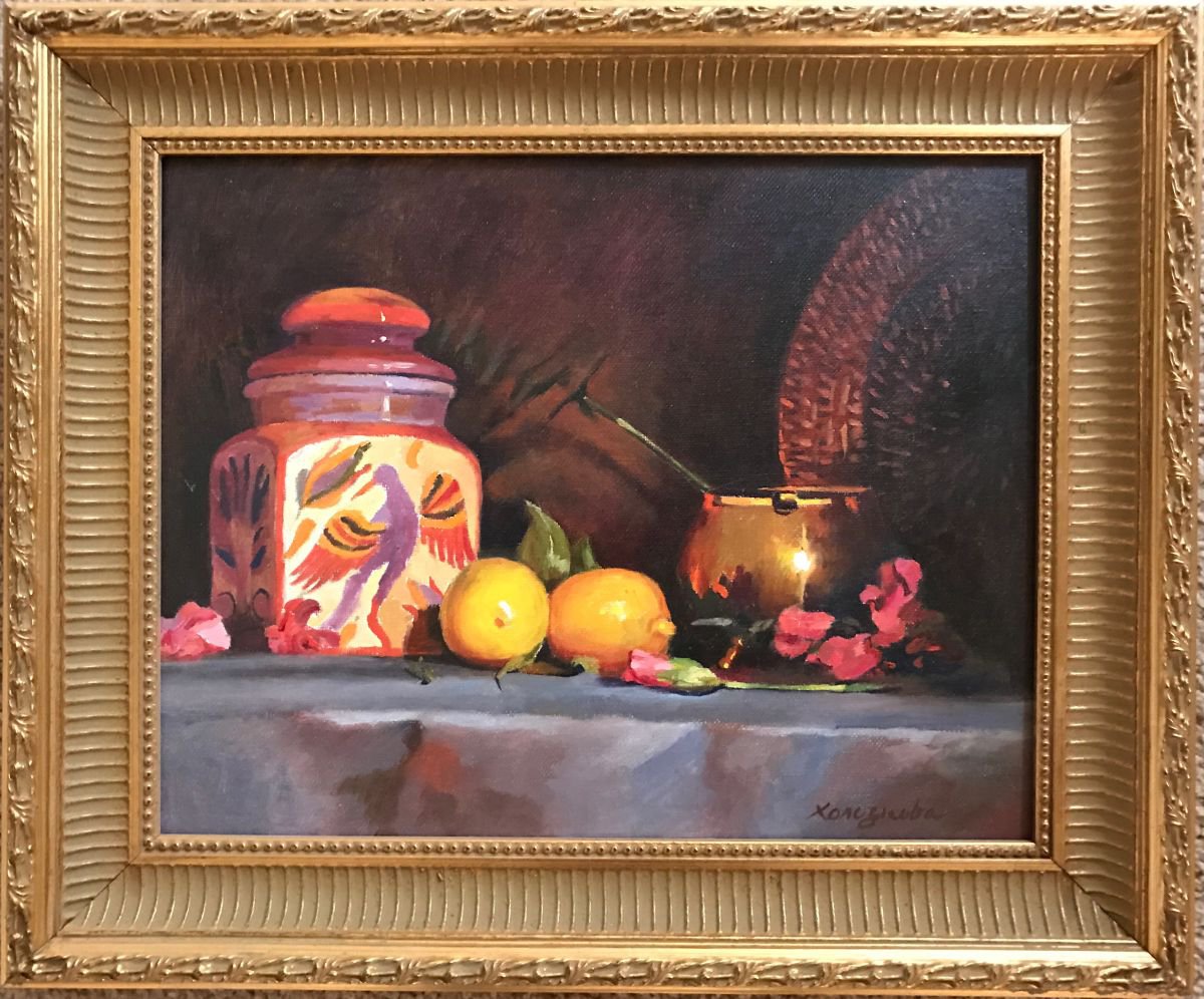 Still-life with a ceramic jar and lemons by Tatyana Holodnova