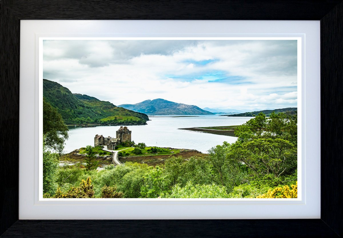 Photorealistic Photograph , Eilean Donan Castle - Kyle Of Lochalsh By Michael Mchugh, 25 X 19, Artwork For Sale On Artfinder