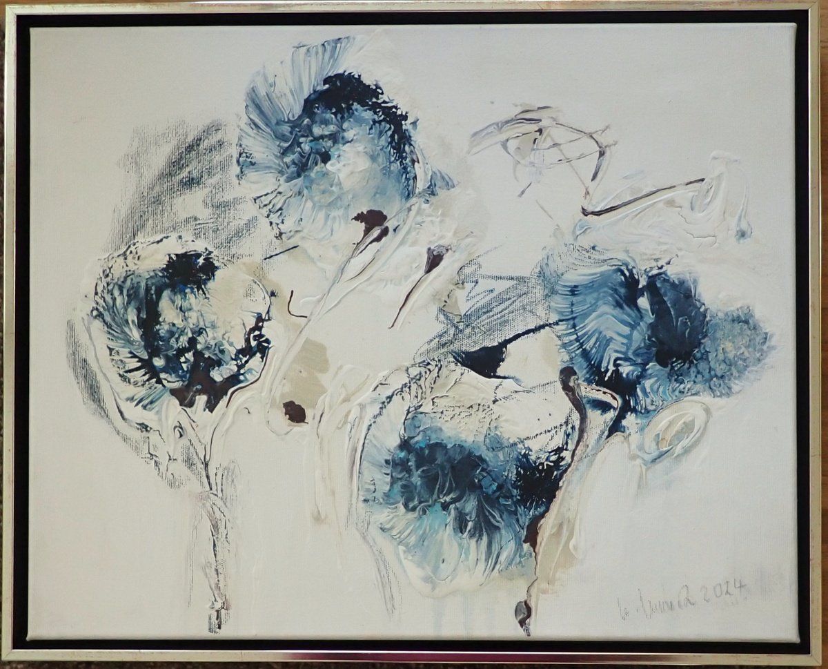 abstract perfomance 2 by Christa Haack