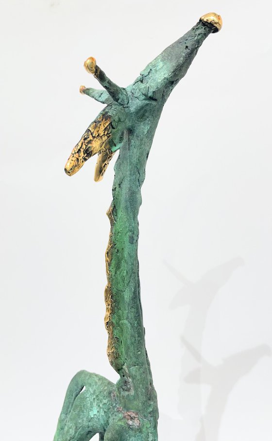 Giraffe Dreams in Amber Skies (big size)