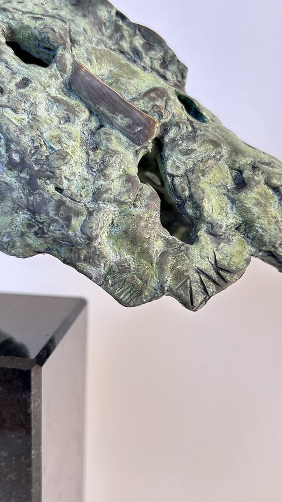 The Noble Hoof, no.V/VIII