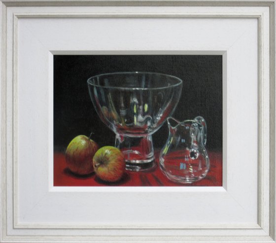 Glass with apples