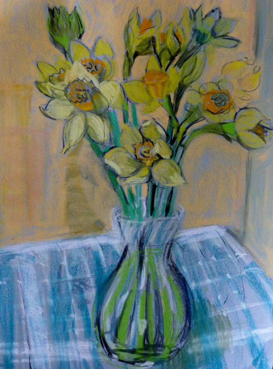 daffodils by Lynda Hopkins