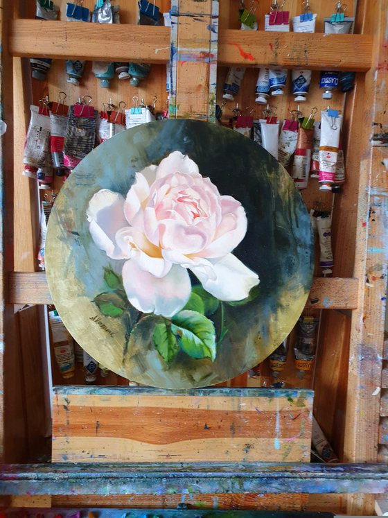 "Flitter and tenderness."  rose flower  liGHt original painting  GIFT (2020)