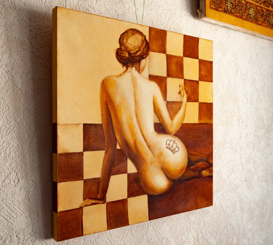 "Queen" nude girl, chess