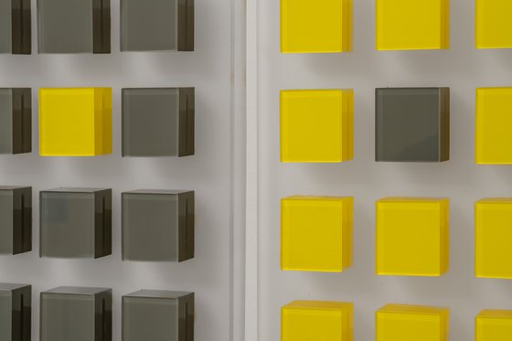 Geometrical Yellow - Grey