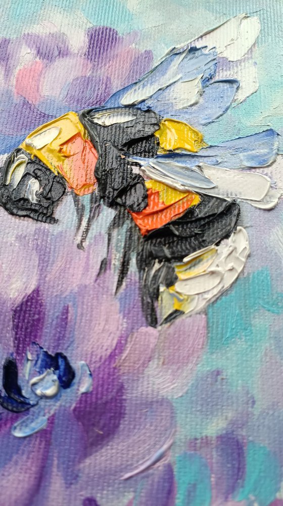 In flight over the beautiful - bumblebee insects, oil painting, canvas, flowers, bumblebee, bumblebee oil, painting, gift, gift idea, insects