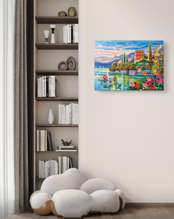 Tender roses at Lake Como