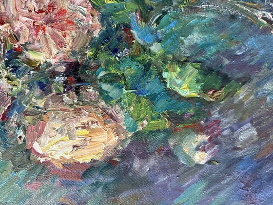 October roses