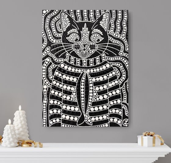 Hypnotic Cat 4