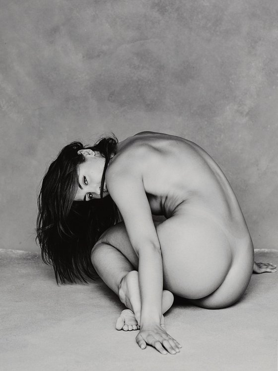 "Seashell Sara"(2026)