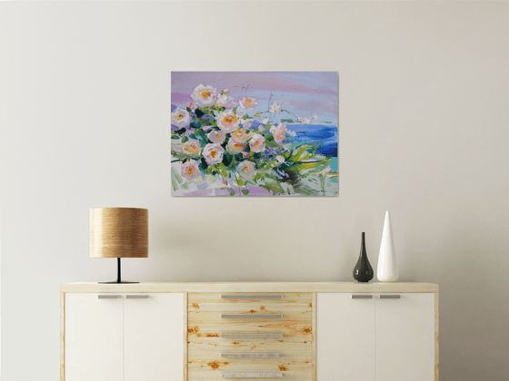 Enchanted by the light. Roses garden in Montenegro. Original plain air oil painting