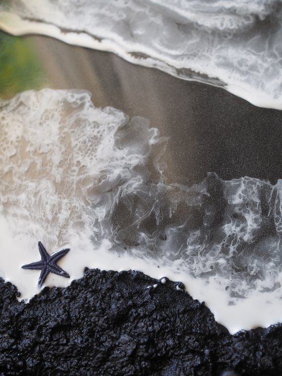 Black and white voluminous beach - original resin seascape artwork, 3d and framed