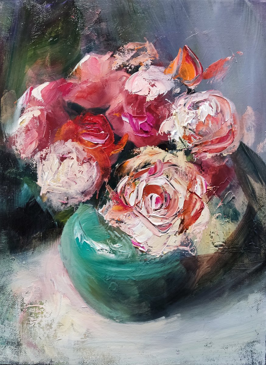 Roses in a green vase by HELINDA (Olga Mo?ller)