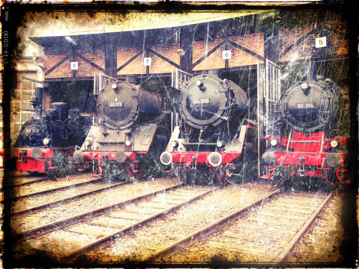 Old steam trains in the depot - print on canvas 60x80x4cm - 08496m2 by Kuebler