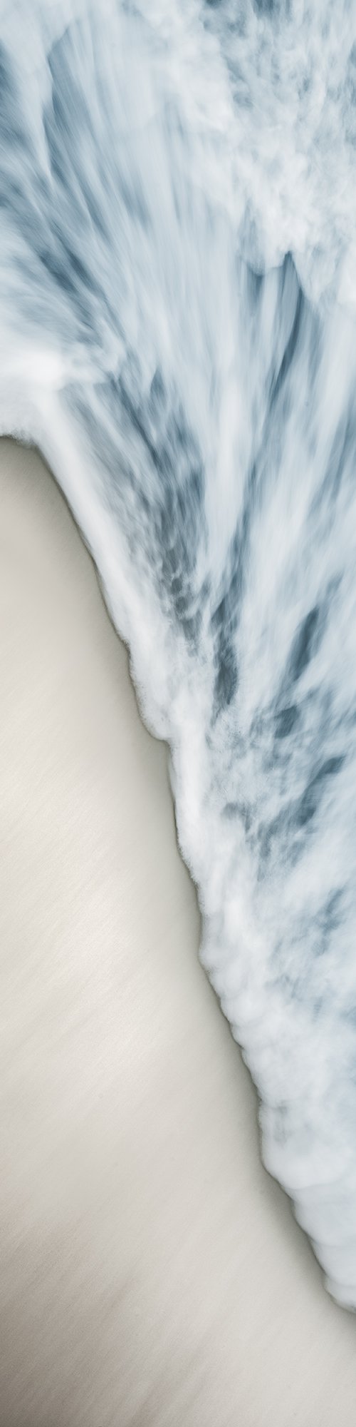 Utorda Wave I by Adam Regan